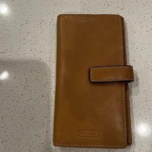 Coach cardholder never used